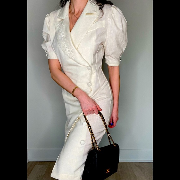 VINTAGE 80’s button down cream/Vanilla colour linen new condition Size 4 dress - Picture 3 of 14